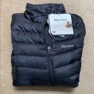 NWT Women’s Marmot Down Jacket